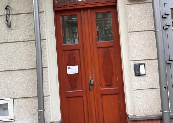 Dodo Acomodo 5 كاتوفيتسه